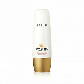 Солнцезащитный крем с розовым тоном Day Shield Perfect Sun Radiance SPF50+ PA++++