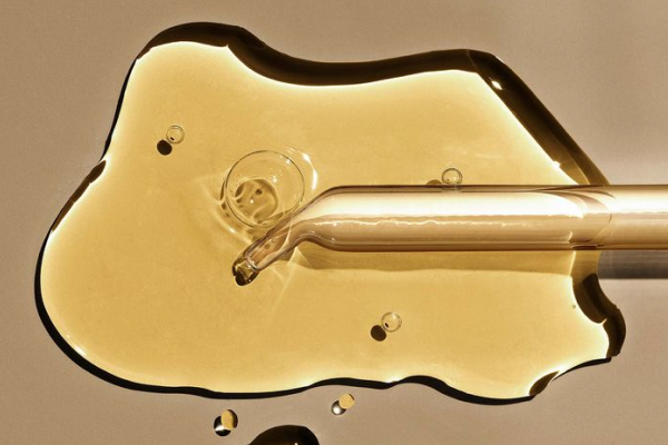 Правильный уход за жирной кожей: увлажнение